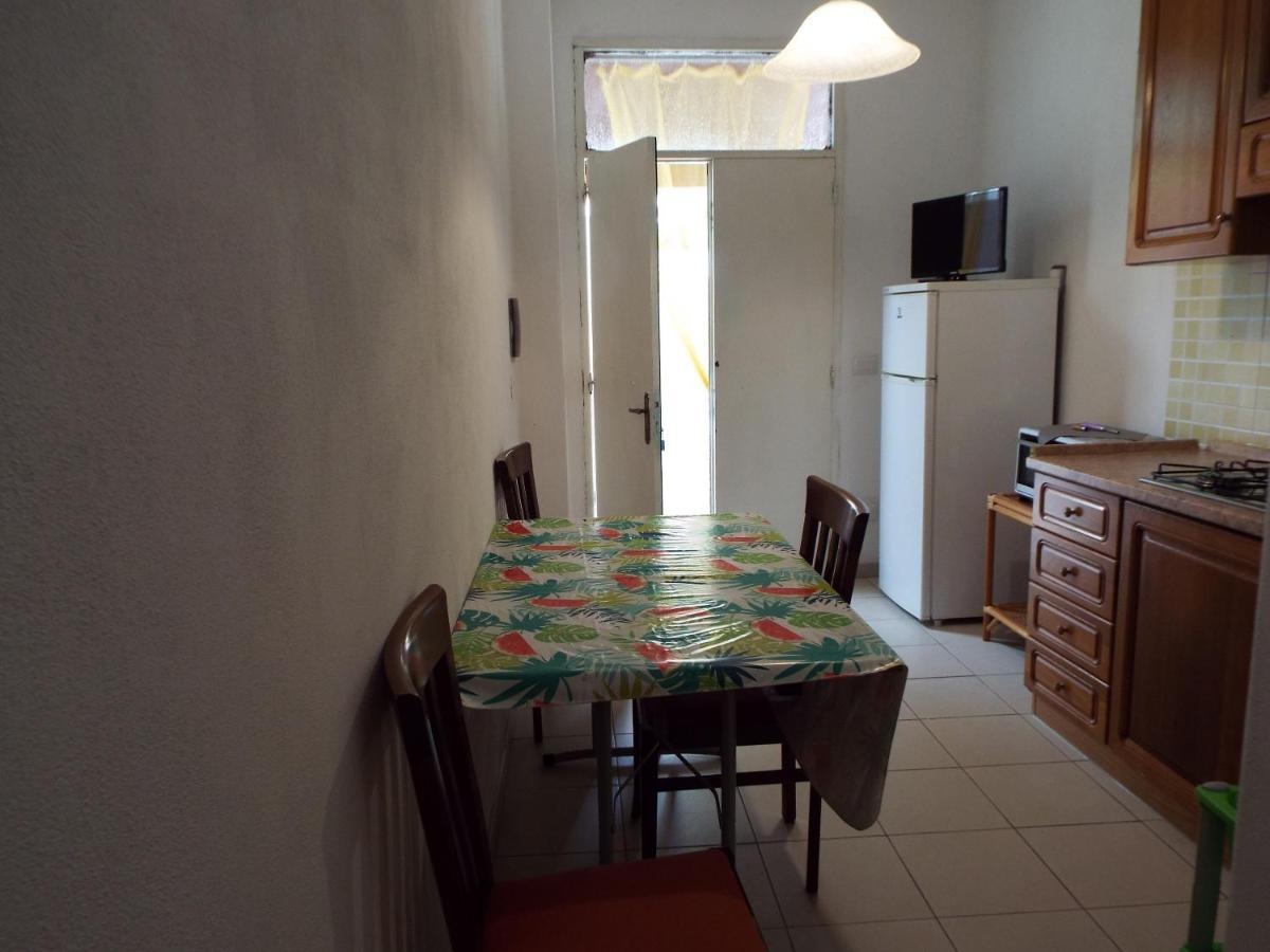 La Grazia Aparthotel Parghelia Bagian luar foto