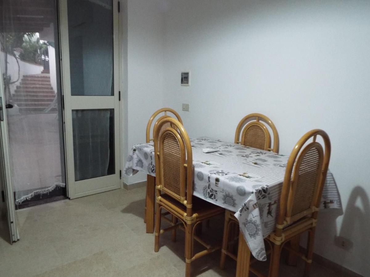 La Grazia Aparthotel Parghelia Bagian luar foto