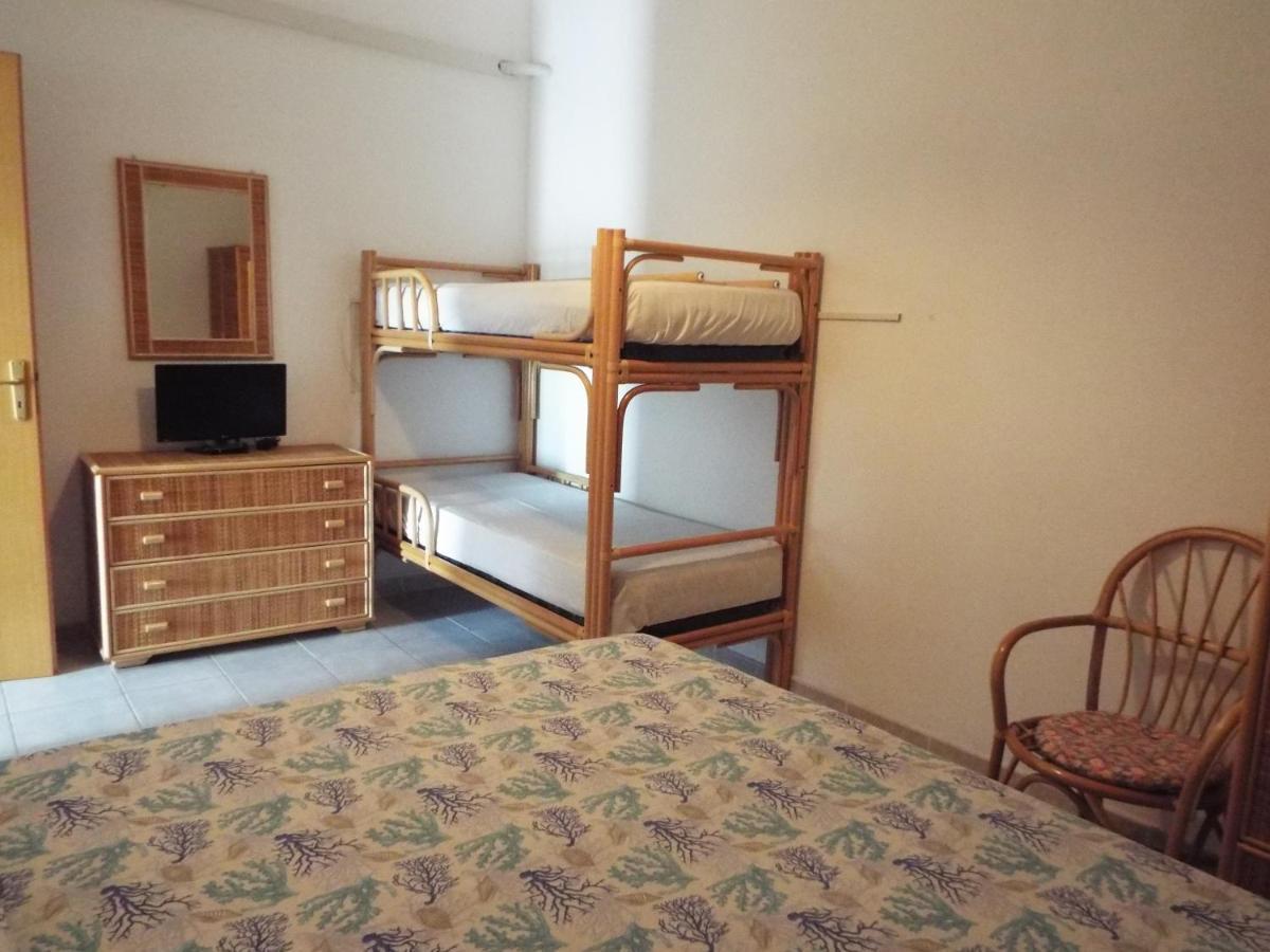 La Grazia Aparthotel Parghelia Bagian luar foto