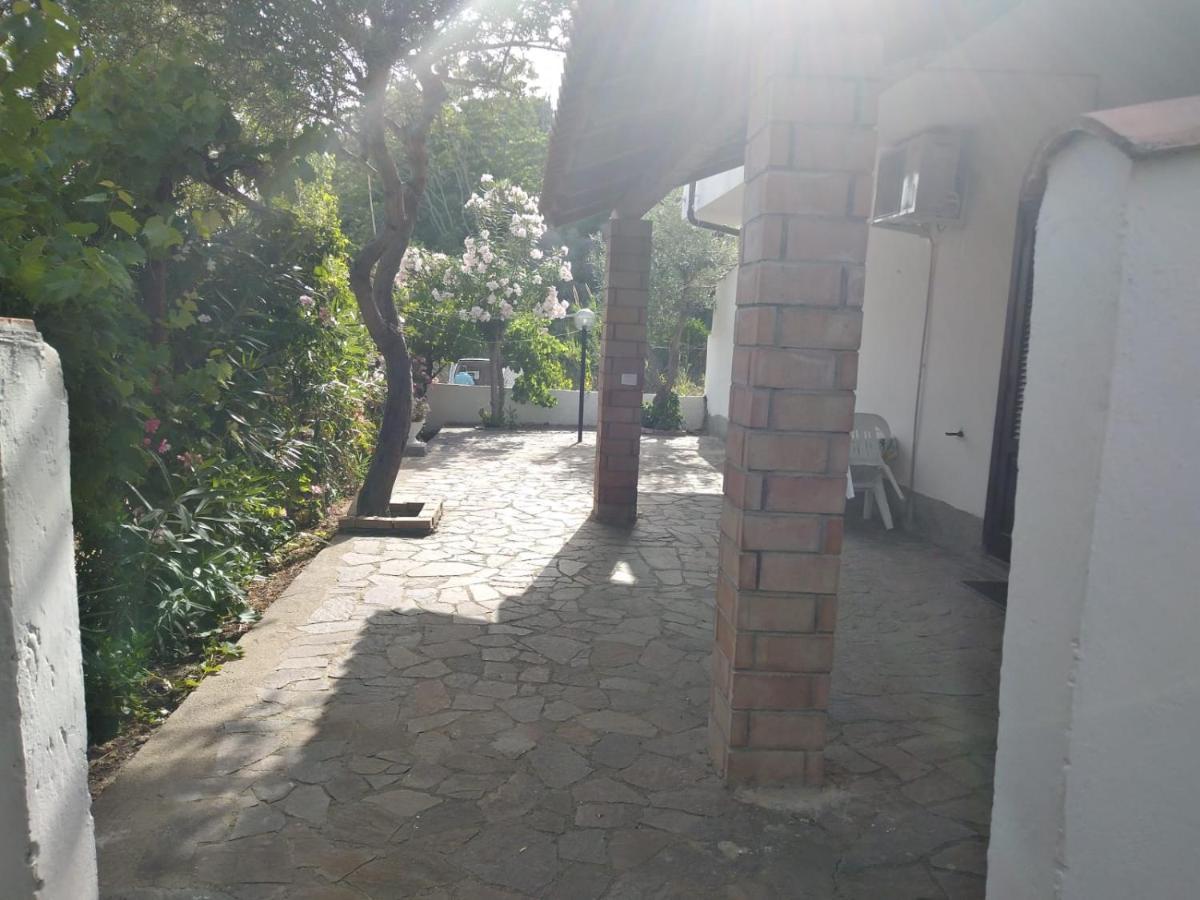 La Grazia Aparthotel Parghelia Bagian luar foto