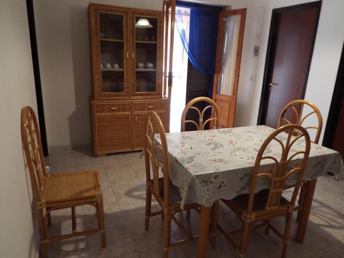 La Grazia Aparthotel Parghelia Bagian luar foto