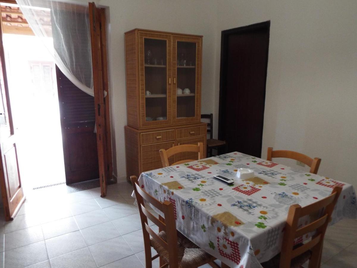 La Grazia Aparthotel Parghelia Bagian luar foto